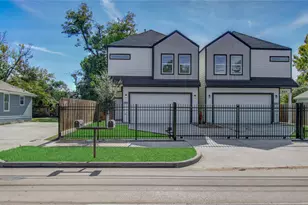 835 S Victory Dr, Houston, TX 77088 - Photo 1