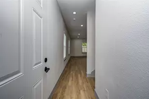 835 S Victory Dr, Houston, TX 77088 - Photo 5