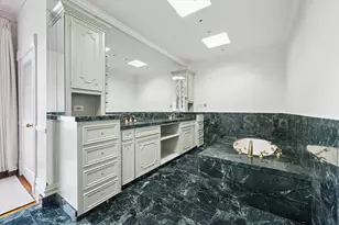 200 Westmoreland St, Houston, TX 77006 - Photo 19