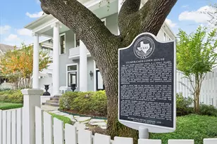 200 Westmoreland St, Houston, TX 77006 - Photo 3