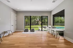12427 Pebblebrook Dr, Houston, TX 77024 - Photo 29