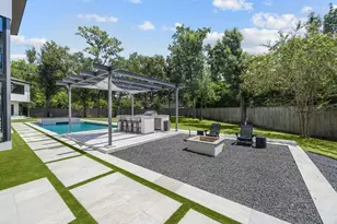 12427 Pebblebrook Dr, Houston, TX 77024 - Photo 47