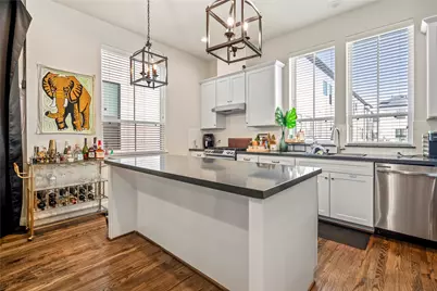 2806 Grand Fountains Drive #D, Houston, TX 77054 - Photo 9