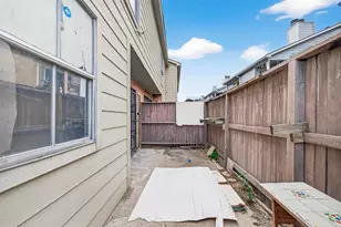 9350 Country Creek Dr, Houston, TX 77036 - Photo 35