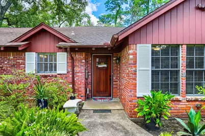 1200 Plantation Drive, Dickinson, TX 77539 - Photo 3