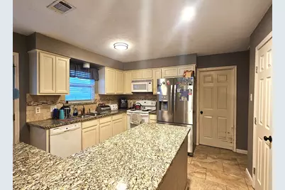 28914 Champion Oaks Drive, Magnolia, TX 77354 - Photo 5