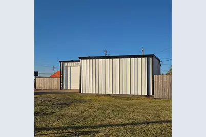 215 Fresa Road, Pasadena, TX 77502 - Photo 3