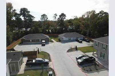 615 Hayman Street, Huntsville, TX 77340 - Photo 3