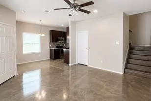 615 Hayman St, Huntsville, TX 77340 - Photo 19