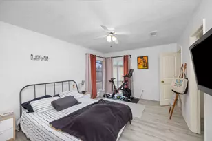 9306 Crescent Moon Dr, Houston, TX 77064 - Photo 15