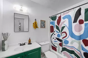 9306 Crescent Moon Dr, Houston, TX 77064 - Photo 19