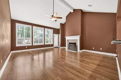 34 Nila Grove Court, The Woodlands, TX 77385 - Photo 9