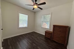 1 Canal Ct, Houston, TX 77011 - Photo 9