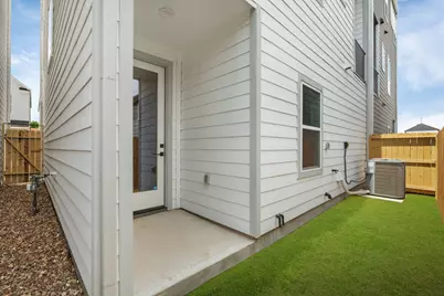 5832 Highland Sun Lane, Houston, TX 77091 - Photo 37