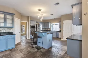 114 Bayou Bend Dr, League City, TX 77573 - Photo 19