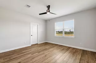 15749 Bayberry Trce Dr, Conroe, TX 77303 - Photo 13