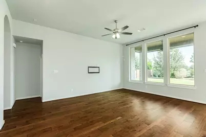 4015 Shackleton Court, Iowa Colony, TX 77583 - Photo 7