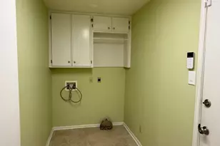 9260 Meadowbend Dr, Beaumont, TX 77706 - Photo 9