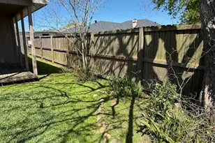 9260 Meadowbend Dr, Beaumont, TX 77706 - Photo 29