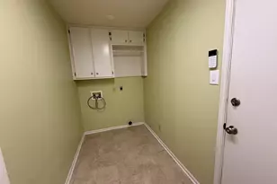 9260 Meadowbend Dr, Beaumont, TX 77706 - Photo 29