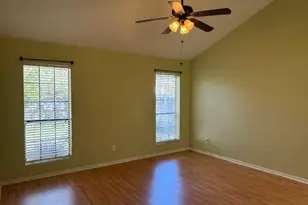 9260 Meadowbend Dr, Beaumont, TX 77706 - Photo 19