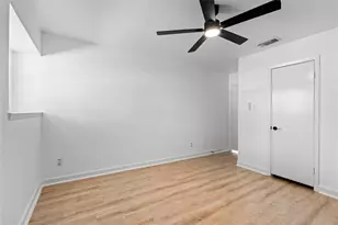 5823 Ettrick Dr, Houston, TX 77035 - Photo 27