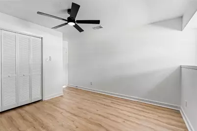 5823 Ettrick Drive, Houston, TX 77035 - Photo 29