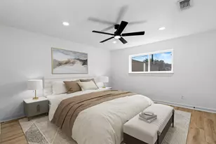 5823 Ettrick Dr, Houston, TX 77035 - Photo 19