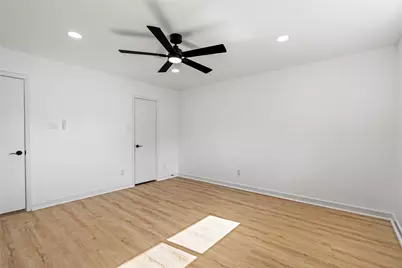 5823 Ettrick Drive, Houston, TX 77035 - Photo 21