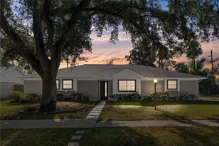 5823 Ettrick Dr, Houston, TX 77035 - Photo 3