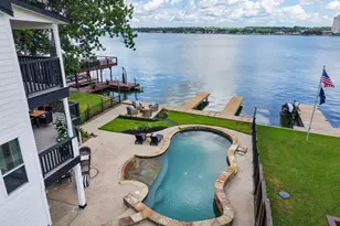 848 Lake View Dr, Montgomery, TX 77356 - Photo 37