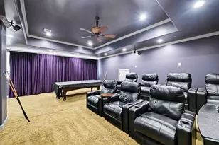 8842 Inverness Park Way, Houston, TX 77055 - Photo 31