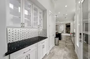 8842 Inverness Park Way, Houston, TX 77055 - Photo 17