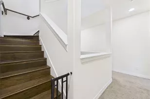 22 Tassia Ln, Pasadena, TX 77058 - Photo 29