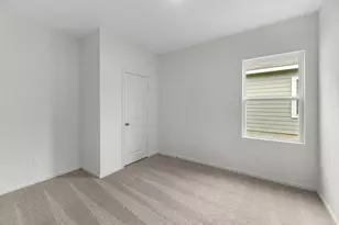 31127 Gayle Prairie Oak St, Waller, TX 77484 - Photo 5