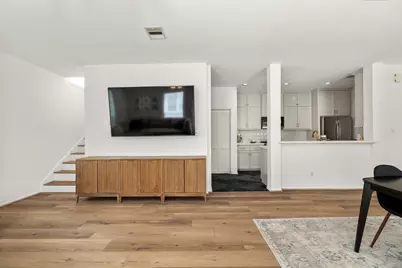 1616 W 25th Street, Houston, TX 77008 - Photo 9