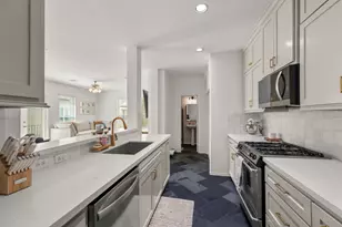 1616 W 25th St, Houston, TX 77008 - Photo 15