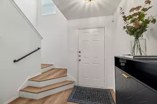 1616 W 25th St, Houston, TX 77008 - Photo 5
