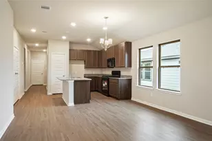 11732 Whirlaway Dr, Willis, TX 77318 - Photo 5
