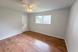1902 New Orleans St, Deer Park, TX 77536 - Photo 15