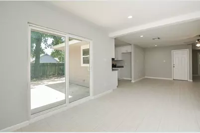 29502 Stapleford Street, Spring, TX 77386 - Photo 11