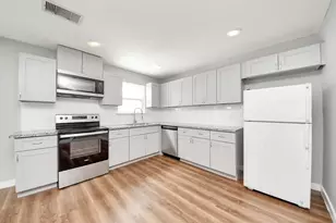 8125 Eastover St, Houston, TX 77028 - Photo 1