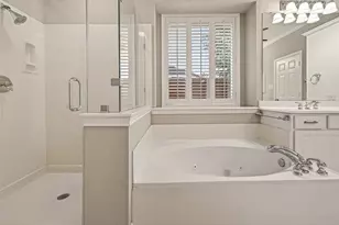 4303 Monarch Dr, Sugar Land, TX 77479 - Photo 45