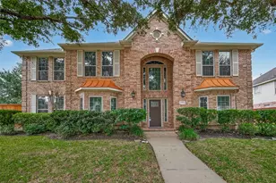 4303 Monarch Dr, Sugar Land, TX 77479 - Photo 1