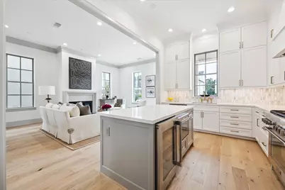 207 Sutton Row Place, Houston, TX 77024 - Photo 5
