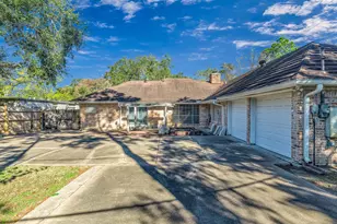 5503 Braesvalley Dr, Houston, TX 77096 - Photo 29