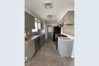 4714 Geraldine Street, Pasadena, TX 77586 - Photo 7