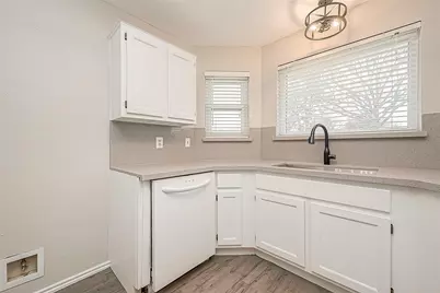 9247 Autumnsong Drive, Houston, TX 77064 - Photo 21