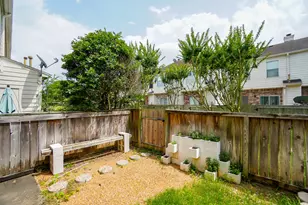 2910 Grants Lake Blvd, Sugar Land, TX 77479 - Photo 31