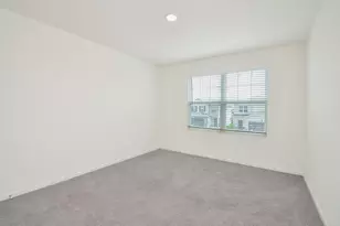 8627 Vacek Xing Wy, Richmond, TX 77469 - Photo 17